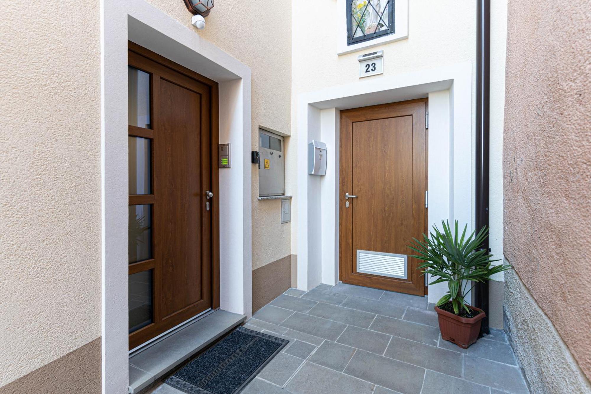 Apartmaji Ema Koper Exterior photo